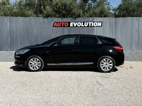 Citroën DS5 2014 - 9450 EUR, 184000 km - 184000km - foto 3 de 21