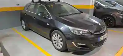 Opel Astra 2013 - 7000 EUR, 221000 km - 221000km - foto 1 de 11