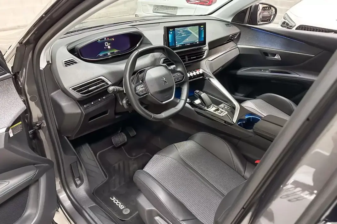 Peugeot 3008 2021 - 23450 EUR, 45084 km - AUTO.MOTO.pt - 45084km - foto 9 de 51