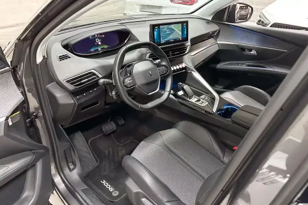 Peugeot 3008 2021 - 22450 EUR, 45084 km - AUTO.MOTO.pt - 45084km - foto 9 de 51