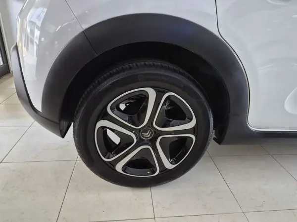 Citroën C3 2018 - 8899 EUR, 98339 km - AUTO.MOTO.pt - 98339km - foto 32 de 34