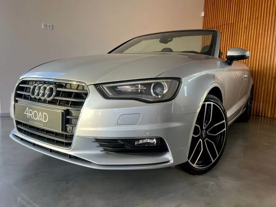 Audi A3 Cabrio 2015 - 17500 EUR, 150000 km - AUTO.MOTO.pt - 150000km - foto 1 de 60