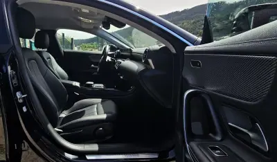 Mercedes-Benz CLA 250 2023 - 31500 EUR, 60000 km - AUTO.MOTO.pt - 60000km - foto 27 de 30