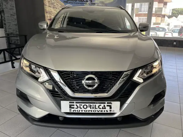 Nissan Qashqai 2019 - 18900 EUR, 106352 km - AUTO.MOTO.pt - 106352km - foto 5 de 22