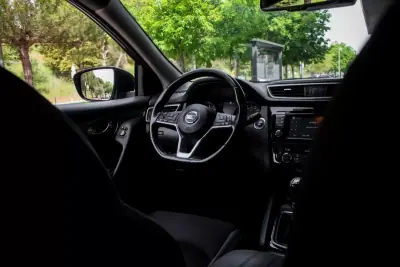Nissan Qashqai 2018 - 13990 EUR, 168596 km - AUTO.MOTO.pt - 168596km - foto 27 de 29