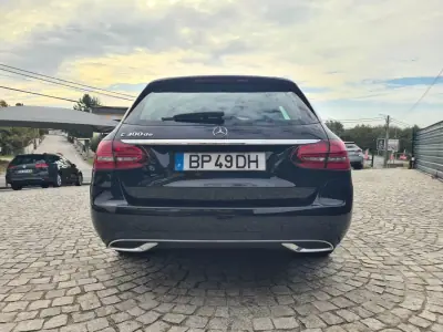 Mercedes-Benz C 300 2020 - 26590 EUR, 103371 km - AUTO.MOTO.pt - 103371km - foto 8 de 22