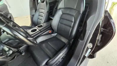 Porsche Taycan 2021 - 54500 EUR, 141090 km - AUTO.MOTO.pt - 141090km - foto 14 de 30