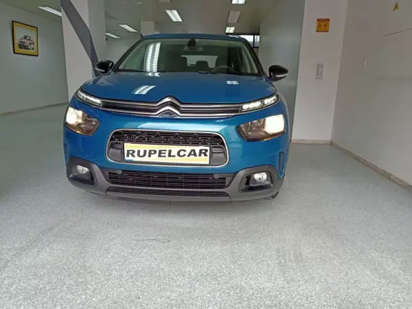 Citroën C4 Cactus 2018 - 13250 EUR, 122980 km - AUTO.MOTO.pt - 122980km - foto 11 de 21