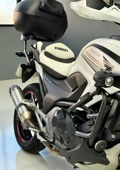 Honda NC750X 2015 - 5950 EUR, 35803 km - 35803km - foto 6 de 27