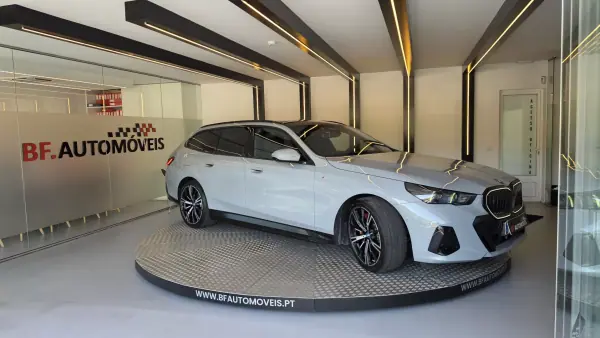 BMW i5 2024 - 52900 EUR, 121823 km - AUTO.MOTO.pt - 121823km - foto 5 de 57