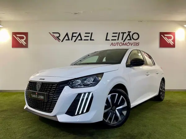 Peugeot 208 2024 - 15450 EUR, 18000 km - AUTO.MOTO.pt - 18000km - foto 2 de 29