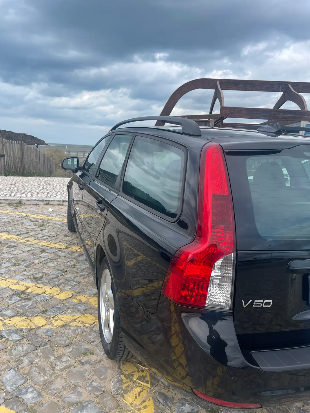Volvo V50 2010 - 4000 EUR, 450 km - 450km - foto 8 de 9