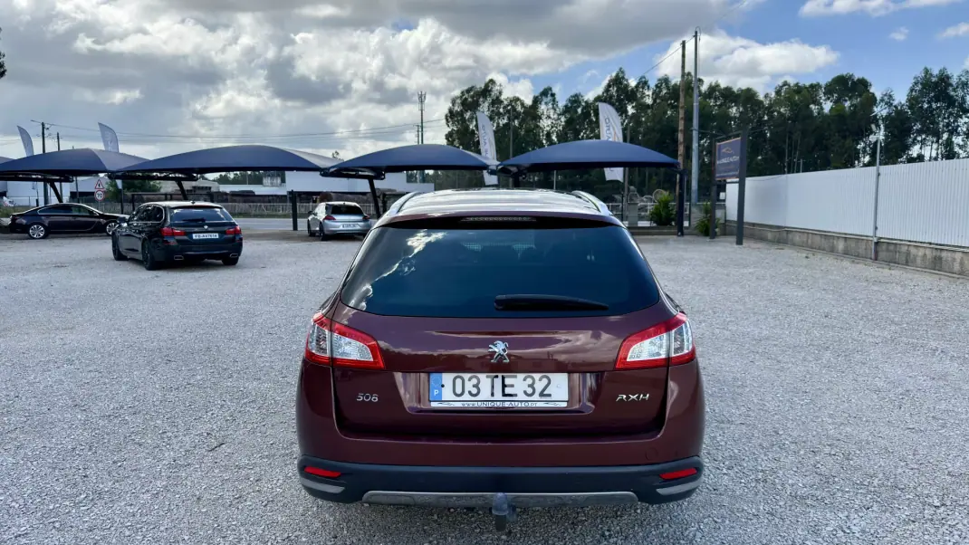 Peugeot 508 RXH 2013 - 9900 EUR, 320000 km - AUTO.MOTO.pt - 320000km - foto 9 de 54