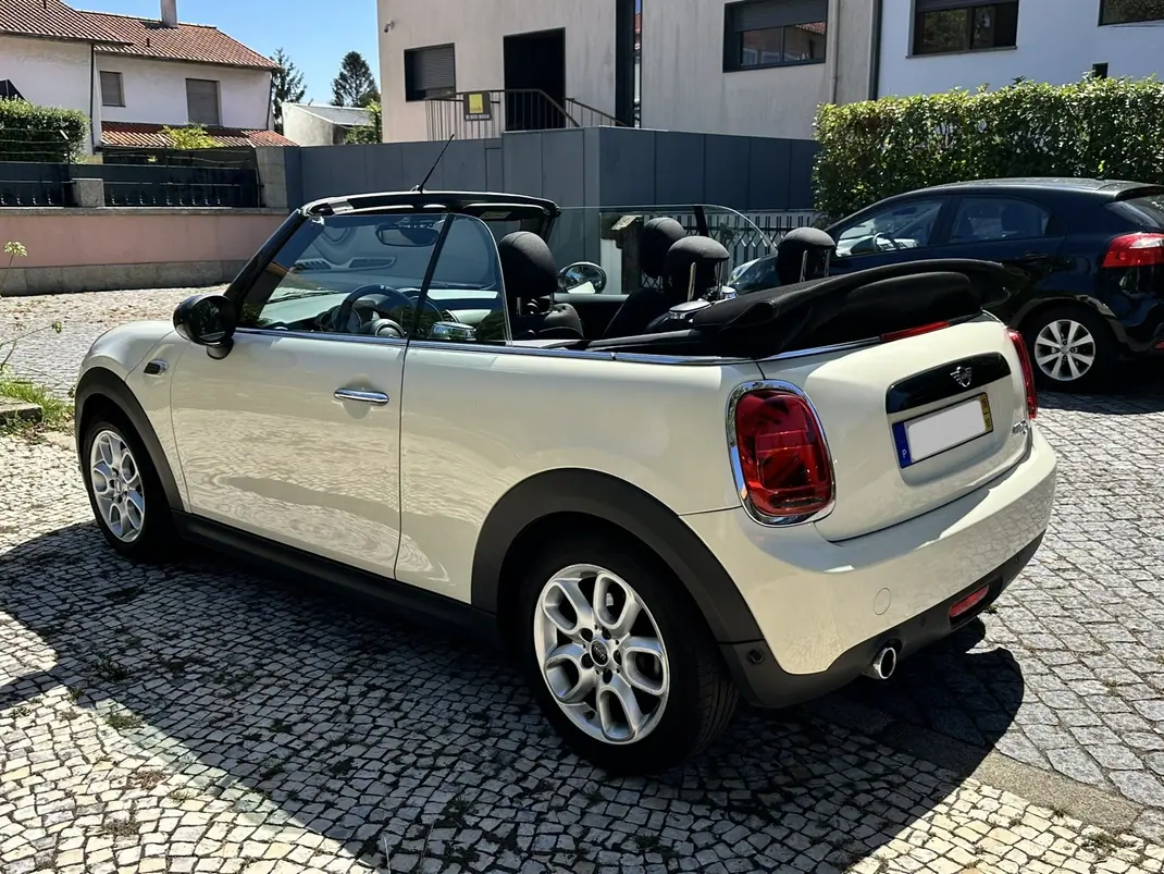 MINI Cooper 2018 - 18500 EUR, 48000 km - AUTO.MOTO.pt - 48000km - foto 13 de 28