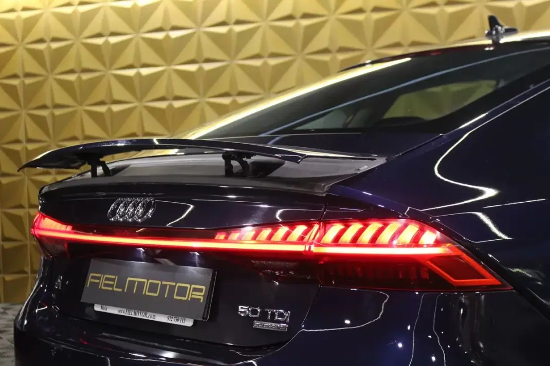 Audi A7 Sportback 2018 - 32900 EUR, 213000 km - 213000km - foto 8 de 28