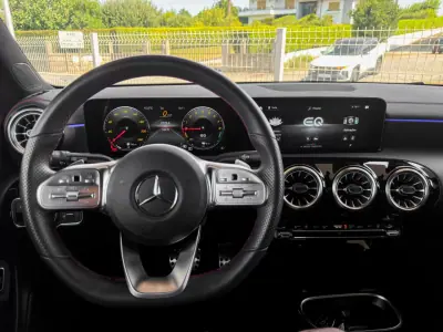 Mercedes-Benz CLA 250 2021 - 27990 EUR, 93979 km - AUTO.MOTO.pt - 93979km - foto 17 de 25