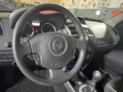 Renault Mégane Break 2008 - 4250 EUR, 185882 km - 185882km - foto 26 de 29