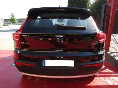Volvo XC 40 2022 - 24699 EUR, 130656 km - 130656km - foto 18 de 32