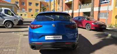 Alfa Romeo Stelvio 2022 - 39480 EUR, 60000 km - AUTO.MOTO.pt - 60000km - foto 7 de 17