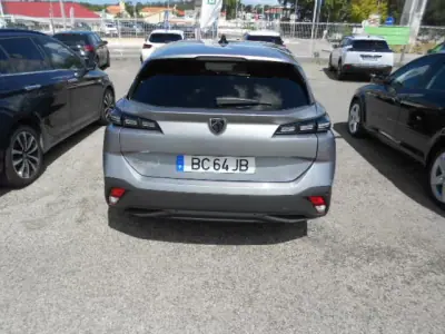 Peugeot 308 SW 2023 - 19900 EUR, 50431 km - AUTO.MOTO.pt - 50431km - foto 4 de 13