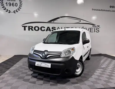 Renault KANGOO MAXI 1.5 DCI BUSINESS S/S 2020 - 13750 EUR, 151000 km - AUTO.MOTO.pt - 151000km - foto 31 de 33