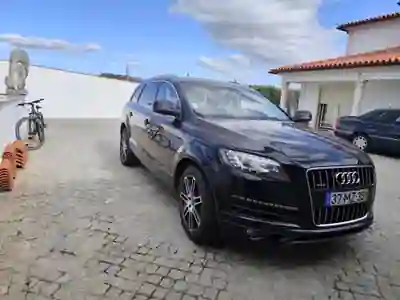 Audi Q7 2012 - 23000 EUR, 180000 km - 180000km - foto 4 de 4