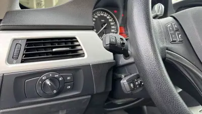 BMW 330 2007 - 19330 EUR, 59121 km - AUTO.MOTO.pt - 59121km - foto 12 de 14