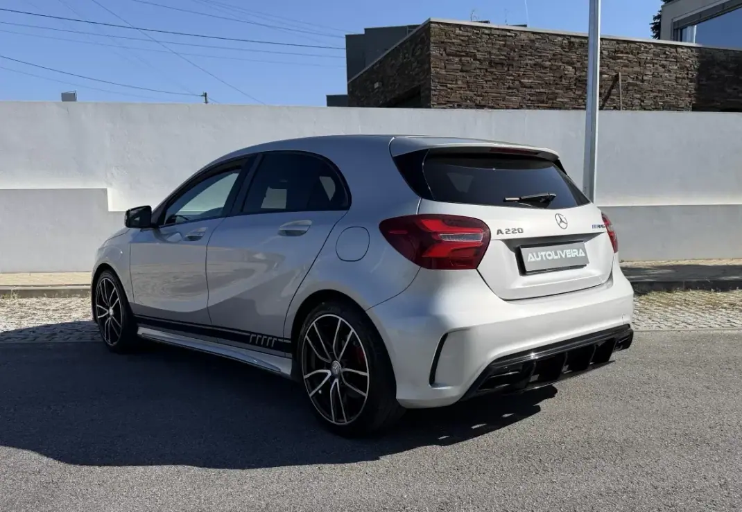 Mercedes-Benz A 220 2015 - 20500 EUR, 182231 km - AUTO.MOTO.pt - 182231km - foto 8 de 23