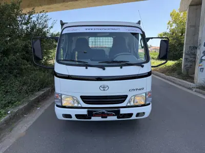 Toyota DYNA S 30.23 3.0 D4D AC+ ABS 2007 - 29490 EUR, 120000 km - 120000km - foto 8 de 19