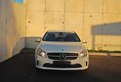 Mercedes-Benz A 180 2017 — photo 3 of 11