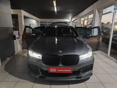 BMW 740 2018 - 30750 EUR, 246000 km - AUTO.MOTO.pt - 246000km - foto 20 de 40