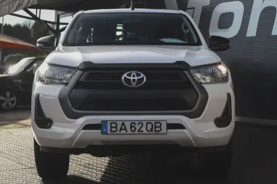 Toyota Hilux 2023 - 44900 EUR, 17280 km - AUTO.MOTO.pt - 17280km - foto 12 de 25