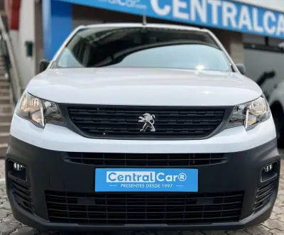 Peugeot Partner 1.5 BlueHdi L1 102Cv | CARPLAY | IVA DEDUTÍVEL 2023 - 17950 EUR, 53000 km - AUTO.MOTO.pt - 53000km - foto 3 de 21