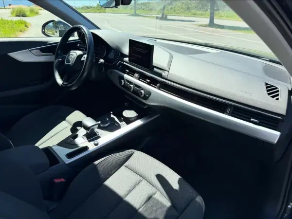 Audi A4 2018 - 18950 EUR, 256000 km - AUTO.MOTO.pt - 256000km - foto 12 de 14