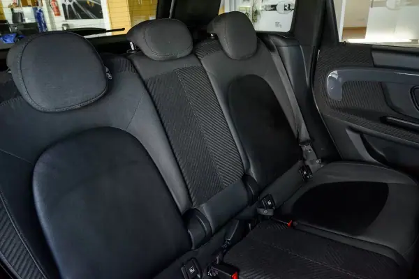 MINI Countryman 2019 - 17900 EUR, 179421 km - AUTO.MOTO.pt - 179421km - foto 19 de 28