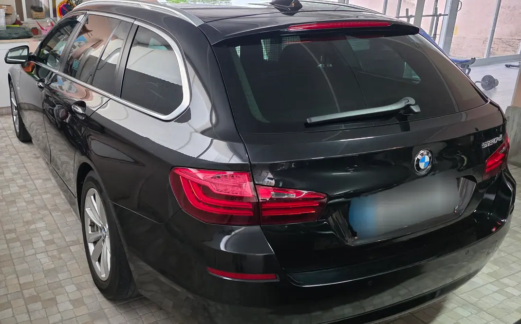 BMW 520 2015 - 16950 EUR, 186000 km - AUTO.MOTO.pt - 186000km - foto 5 de 8