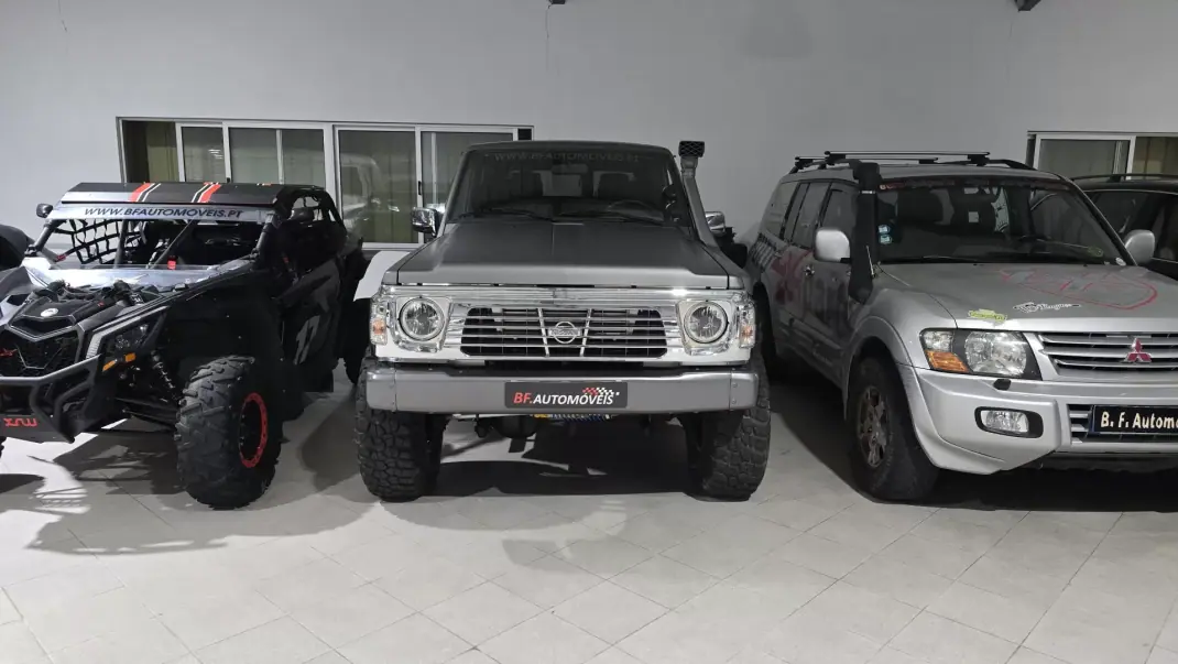 Nissan Patrol 1992 - 37500 EUR, 156427 km - 156427km - foto 12 de 61