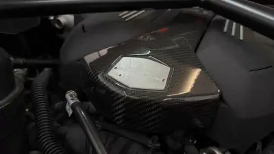 Lamborghini Aventador 2012 - 349900 EUR, 17929 km - AUTO.MOTO.pt - 17929km - foto 36 de 39