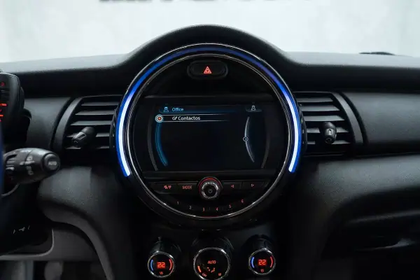 MINI 5 Portas 2017 - 14950 EUR, 89000 km - AUTO.MOTO.pt - 89000km - foto 27 de 36