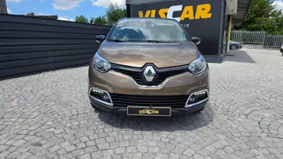 Renault Captur 2017 - 12990 EUR, 101000 km - AUTO.MOTO.pt - 101000km - foto 9 de 19