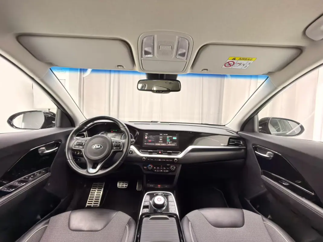 Kia e-Niro 2020 - 19750 EUR, 76000 km - 76000km - foto 10 de 22
