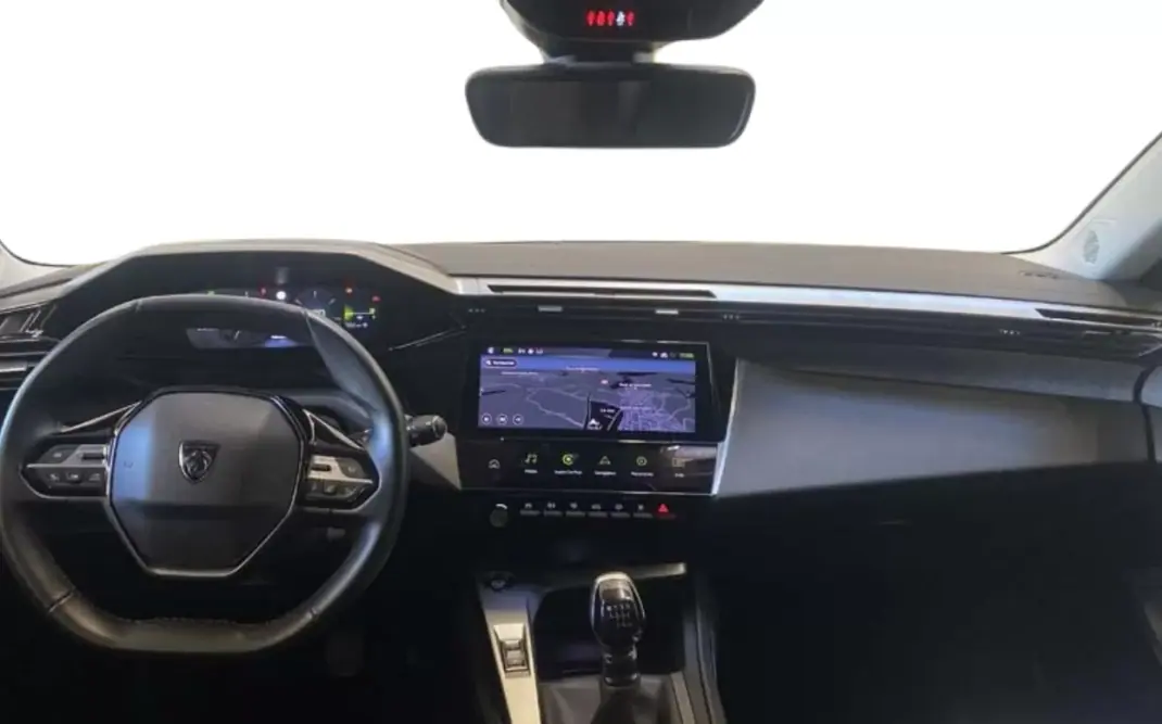 Peugeot 308 2023 - 18990 EUR, 89140 km - AUTO.MOTO.pt - 89140km - foto 11 de 14