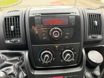 Citroën Jumper 2.2 HDi 130HP L2H2 3L 2014 - 14500 EUR, 155321 km - AUTO.MOTO.pt - 155321km - foto 13 de 18