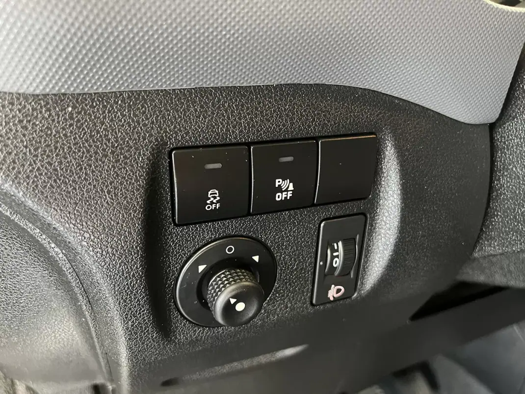 Citroën 2021 - 12600 EUR, 43371 km - AUTO.MOTO.pt - 43371km - foto 14 de 14