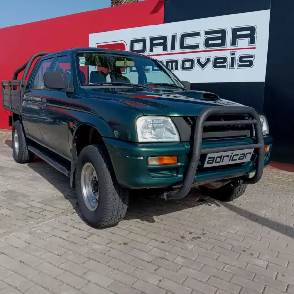 Mitsubishi L200 1998 - 9900 EUR, 470989 km - AUTO.MOTO.pt - 470989km - foto 3 de 12