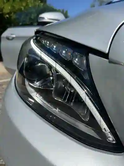 Mercedes-Benz C 250 2016 - 27490 EUR, 210998 km - AUTO.MOTO.pt - 210998km - foto 12 de 18
