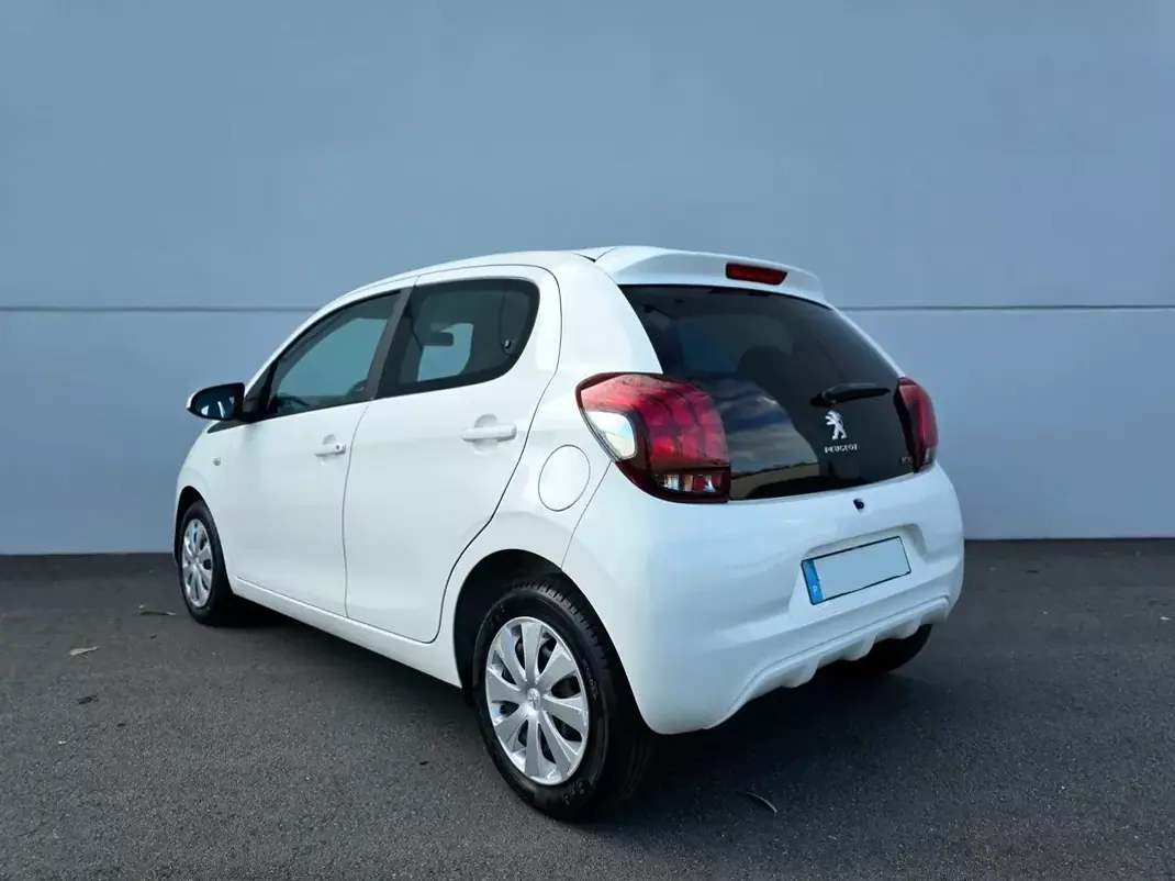 Peugeot 108 2014 - 6750 EUR, 58030 km - AUTO.MOTO.pt - 58030km - foto 4 de 28