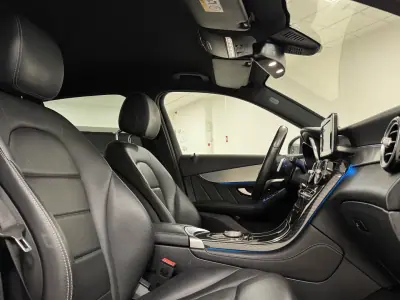 Mercedes-Benz GLC 250 2018 - 22890 EUR, 313000 km - AUTO.MOTO.pt - 313000km - foto 24 de 26
