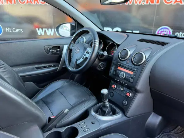 Nissan Qashqai +2 2009 - 6900 EUR, 281246 km - AUTO.MOTO.pt - 281246km - foto 11 de 17