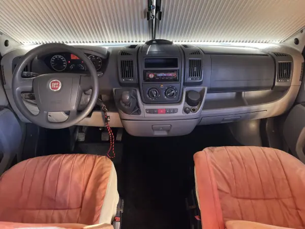 Fiat Ducato 2010 - 34990 EUR, 133900 km - AUTO.MOTO.pt - 133900km - foto 8 de 29